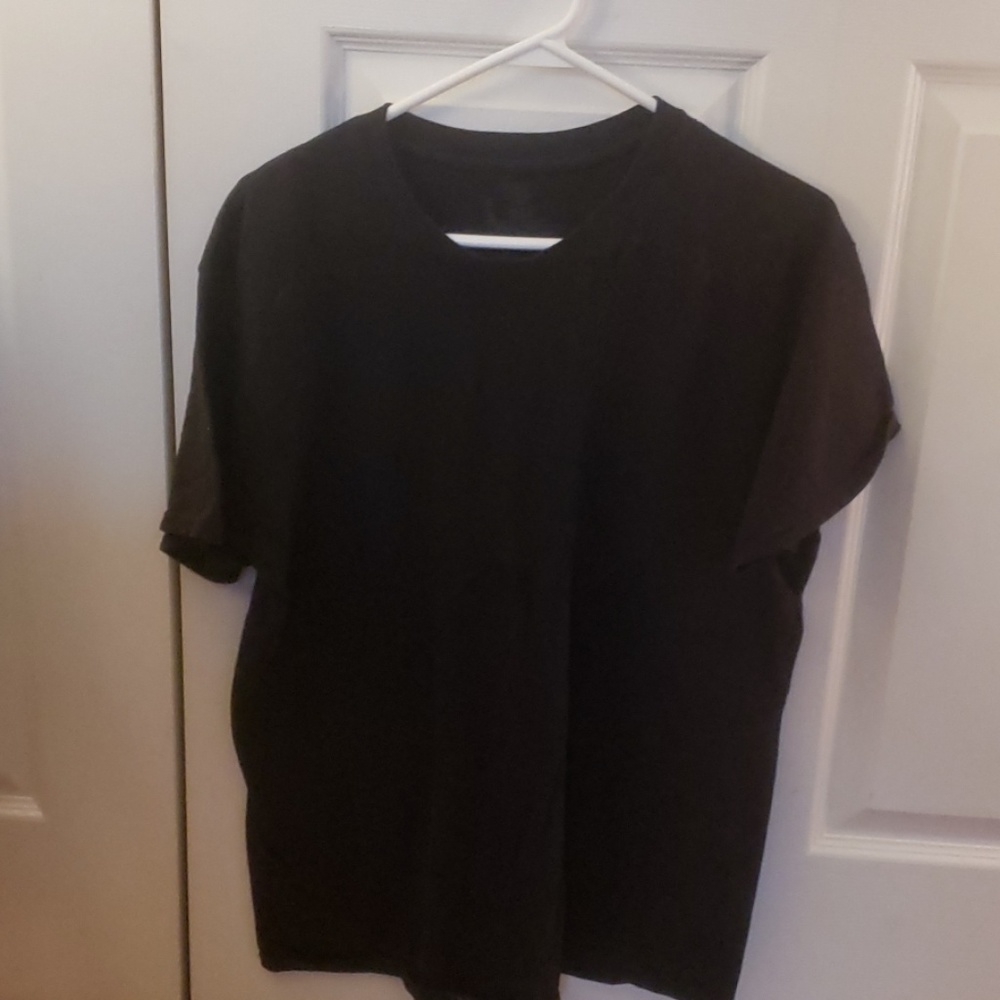Hanes T shirt